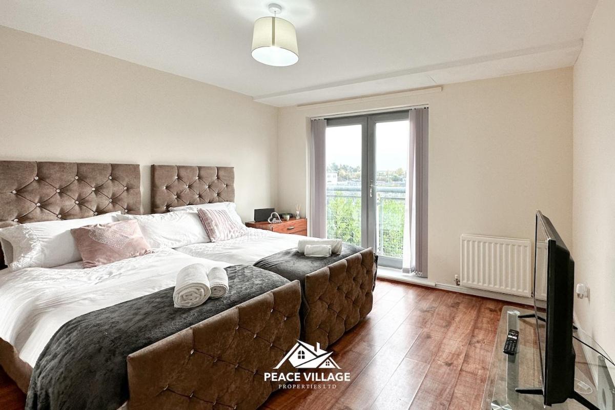 Gateway 5min To Centre W Parking Holiday home *