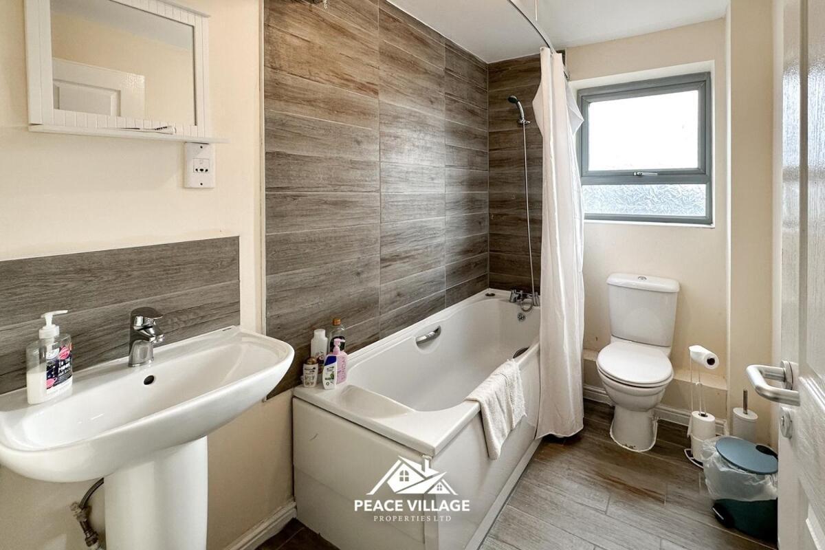 Gateway 5min To Centre W Parking Holiday home